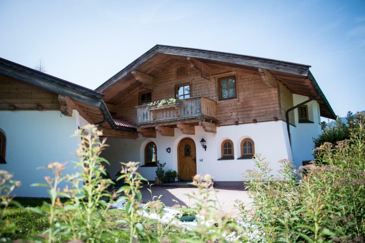 Chalet Gluecklich Sein... Ellmau Exterior foto